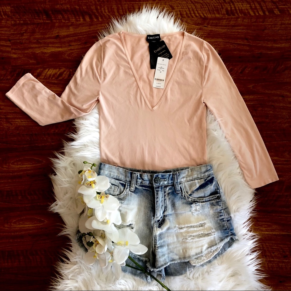 🚫SOLD🚫 NWT bebe Blush Deep V Bodysuit